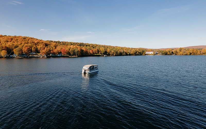 Évadez-vous avec le Forfait Plaisir d'Automne du Manoir du Lac William