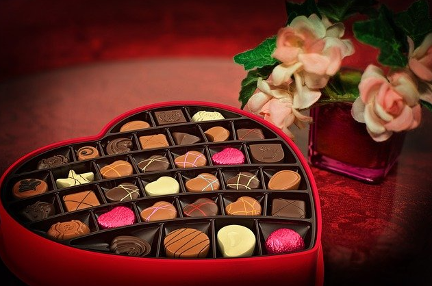 Tentez de gagner SIX Boîtes de chocolat pour la Saint Valentin