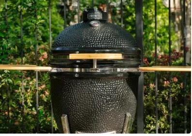 Un barbecue fumoir Coyote Asado de 2899$ à gagner
