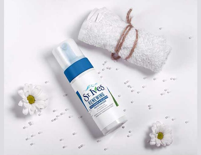 Échantillon Gratuit Soin Visage Renewing : Offre St. Ives